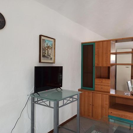 Il Ballatoio Di Giulia Apartamento Asti Exterior foto